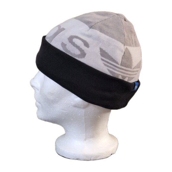 ADIDAS REVERSIBLE BEANIE ONE SIZE FITS MOST BLACK/GREY - Picture 4 of 10